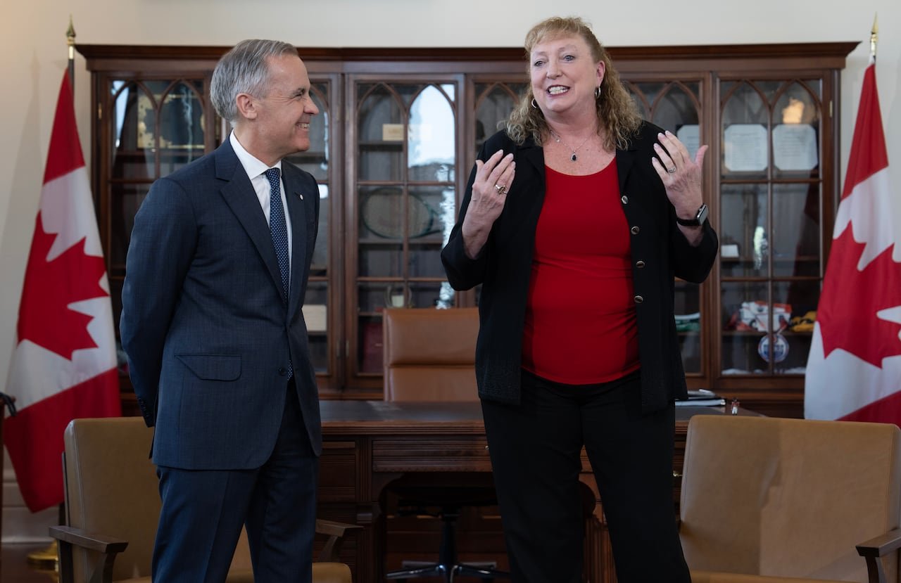 default-271 Prime Minister Mark Carney looks on as MP for Sarnia-Lambton-Bkejwanong Marilyn Gladu
